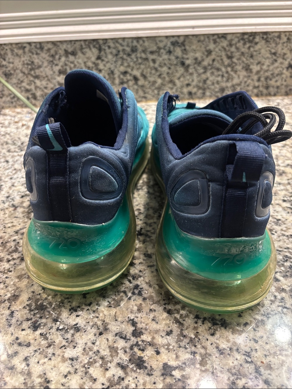 Nike Teal and Navy Air Max 720 Sea Forest - Picture 4 of 8